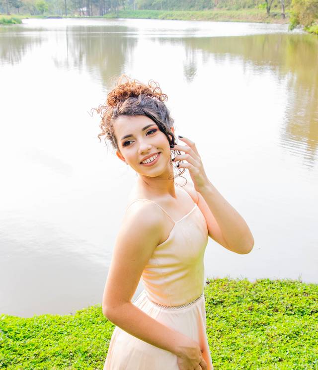 Feminino  de Iris 15 anos