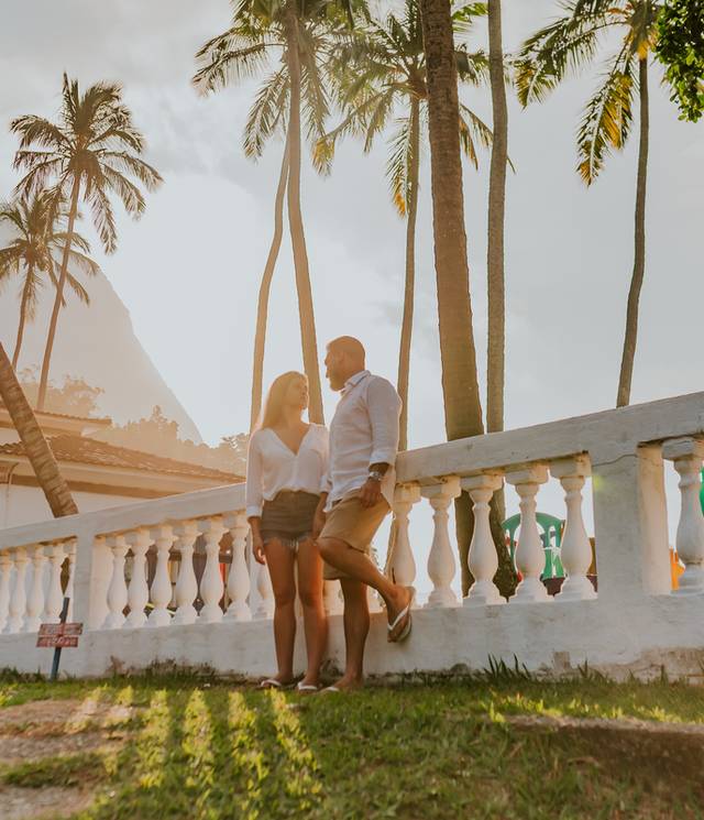 Casal de Ensaio de casal: Luana e Gabriel- Praia Vermelha e Mirante Dona Marta, RJ