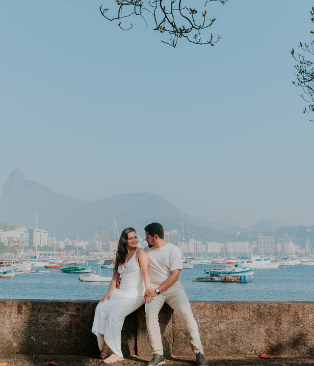 Casal de Ensaio de casal: Naielly e Breno- Praia Vermelha, RJ