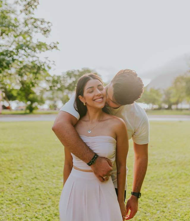 Casal de Ensaio de casal: Stefane e Vinicius- Lagoa, RJ