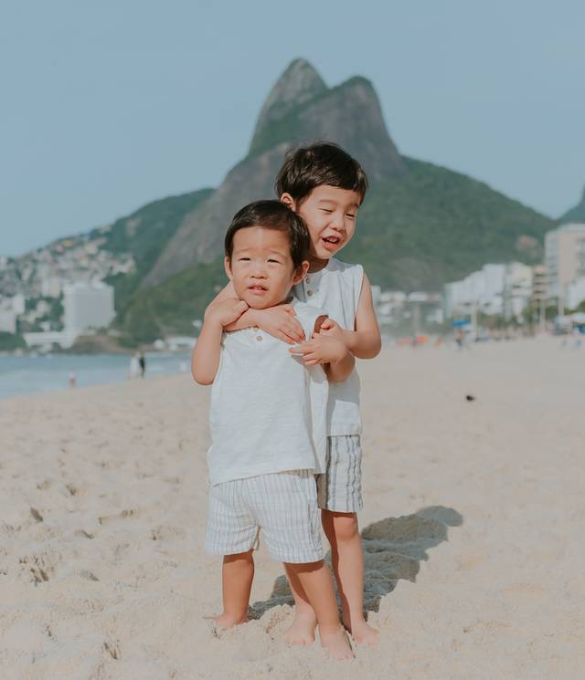 Família & Gestante de Ensaio de família: Fukana - Praia do Leblon, RJ