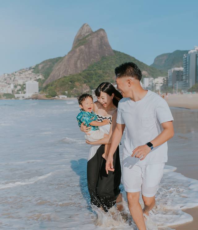 Família & Gestante de Ensaio na Praia do Leblon – Família Keigo