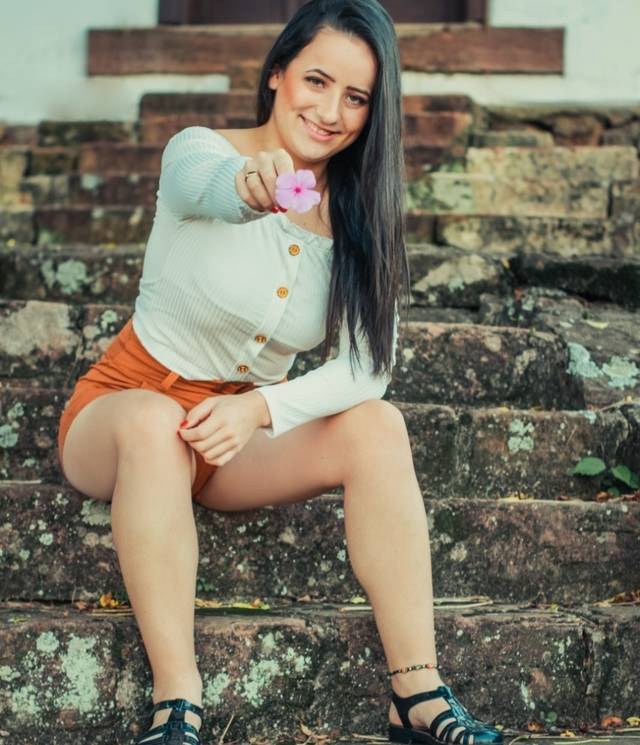 Retratos Femininos de Flávia  ✿