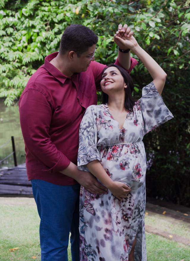 À Espera de Alê, Elvis e Anna