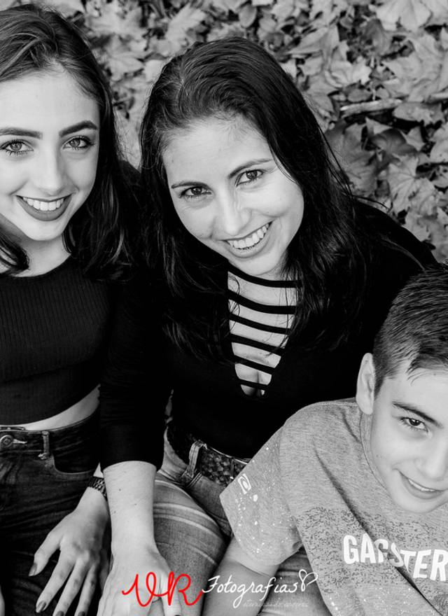 Ensaio de Ensaio dia das mães- Nivia e Família