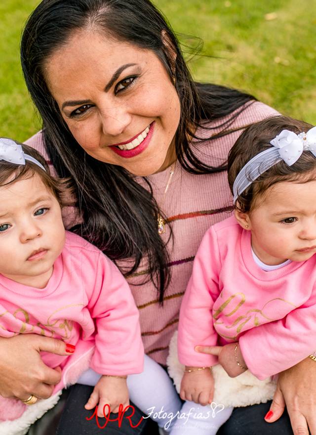 Ensaio de Gêmeas- Ensaio dia das Mães