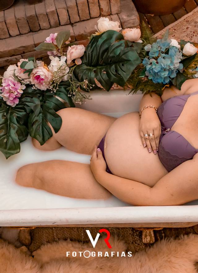 Gestante de ANA PAULA HIRSCH