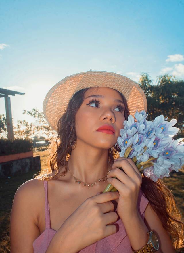 FEMININO  de Daniele Santos