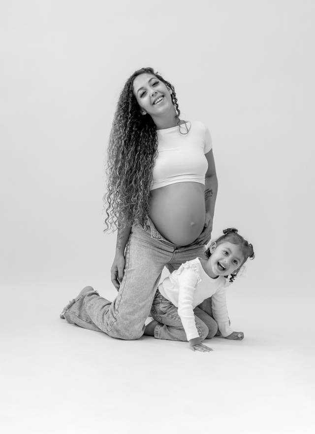 ESTÚDIO de Gestante em Estúdio - luz natural