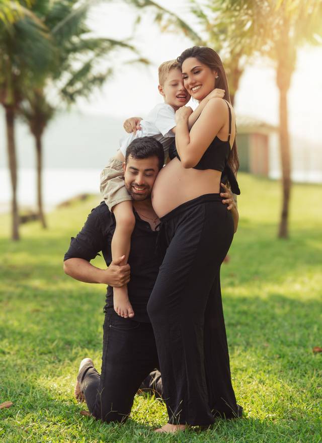 GESTANTE COM FAMILIA de Gestante com Família - Conexão