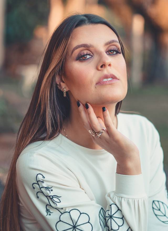 Ensaio Feminino de Laís Medeiros