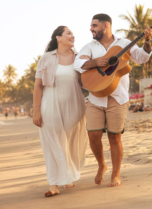 Ensaios de Ensaio Casal no Guarujá | Ensaio Pré Wedding Pamela&Igor na Praia do Mar Casado no Guarujá - Igor Vilares Fotografia