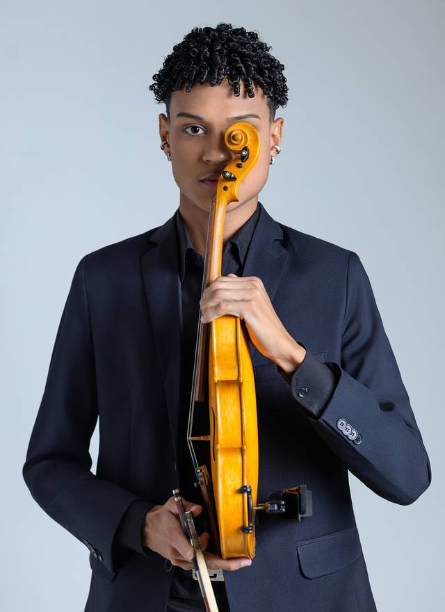 Retratos Corporativo de Gustavo Fernandes Violinista