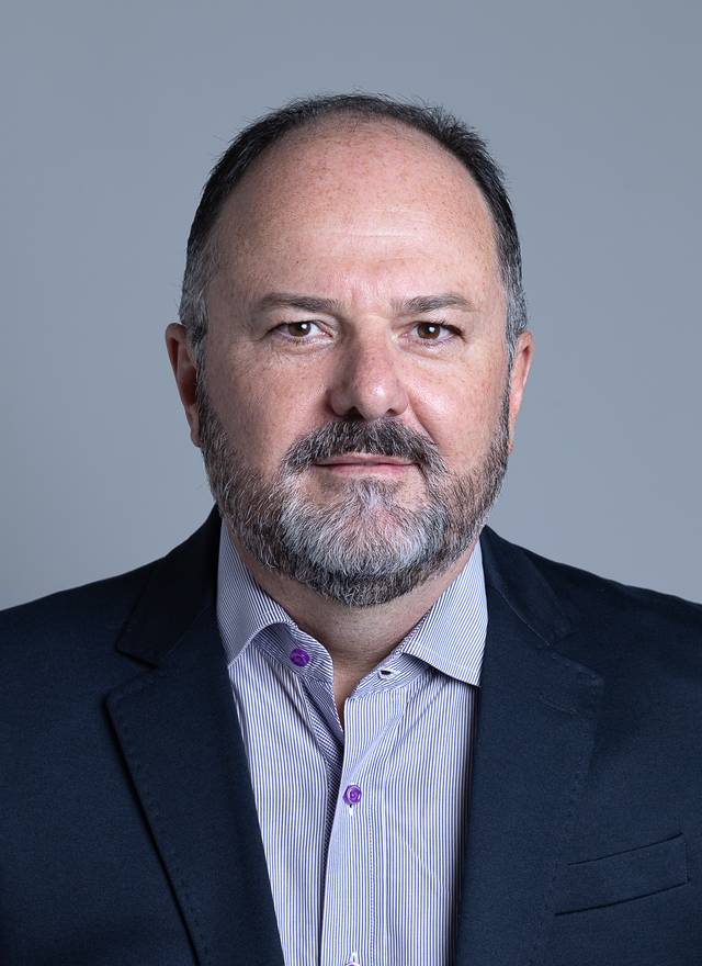 Retratos Corporativo de Adriano