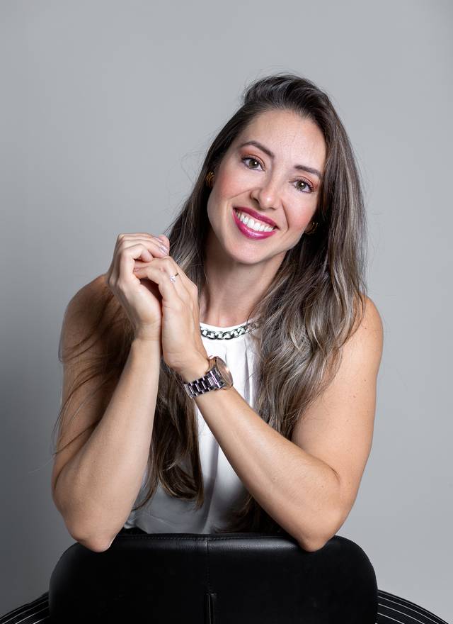 Retratos Corporativo de Livia Rabaça - Dentista