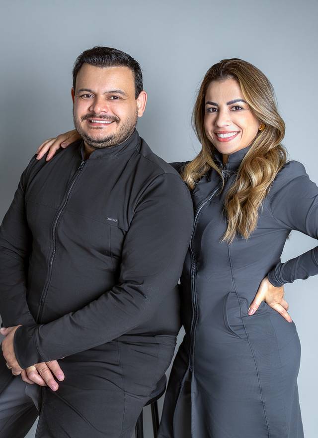 Retratos Corporativo de Fernanda e Leandro - Dentistas