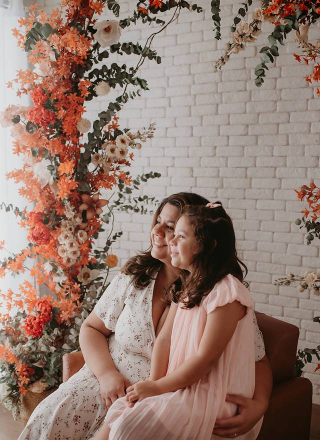 Sessões especiais de Especial DIA DAS MÃES - 2025 - Flores e Carinho
