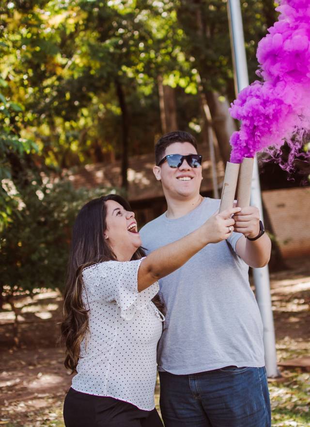 Gestante de Ensaio Revelação - Su e Erasmo 