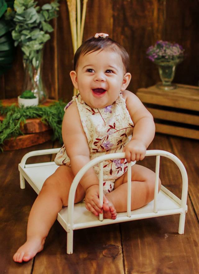 Ensaio 1 ano-Smash de Acompanhamento Sofia - 9 meses