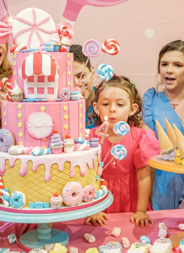 Aniversáio Infantil de Aniversário Helena - 4 anos