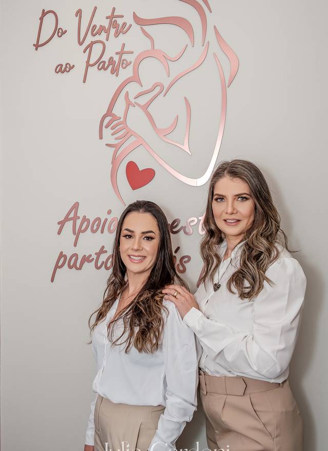Retrato Corporativo de Retrato Corporativo - Do Ventre ao Parto - Maetê e Pollyana