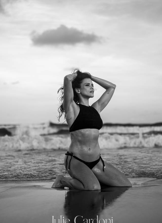 Ensaio Feminino de Ensaio Feminino - Milena Oliveira