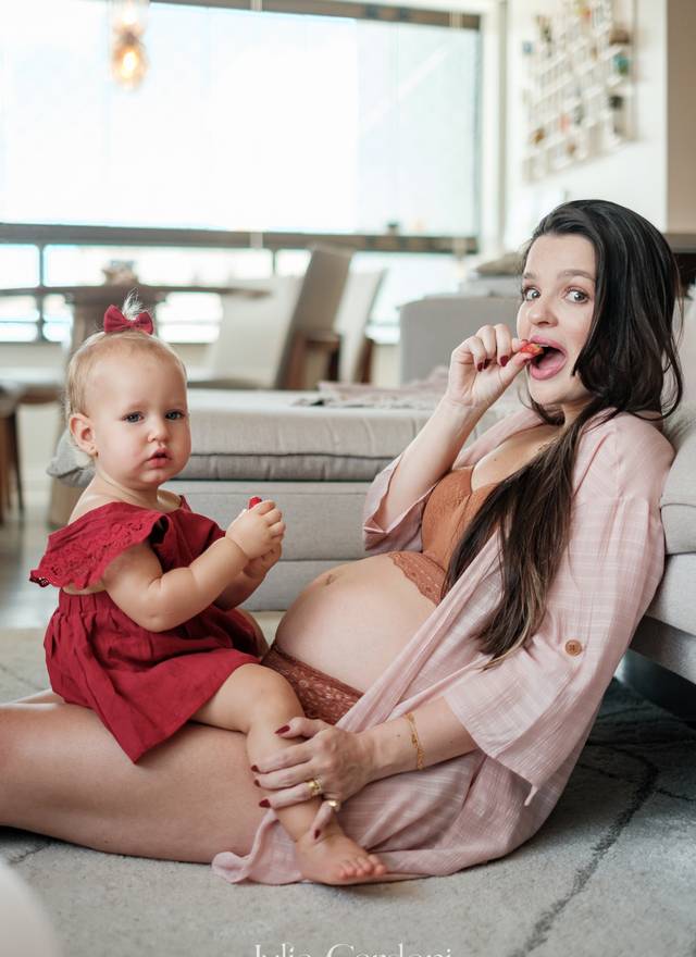 Ensaio Gestante de À espera da Serena 