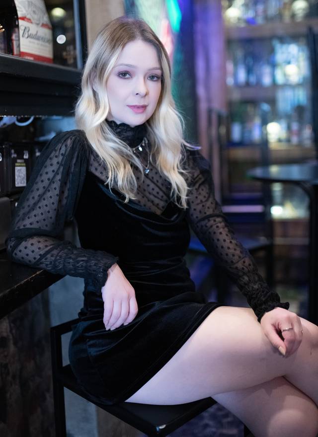 ENSAIO FEMININO de CAROLINE MAYARA