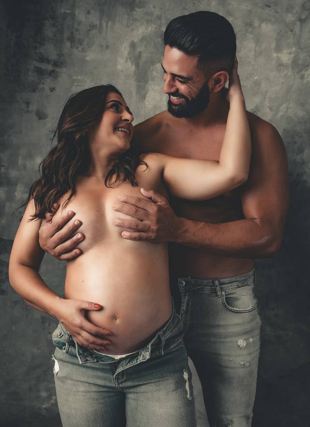 GESTANTE de DANIELE A ESPERA DO RAVI