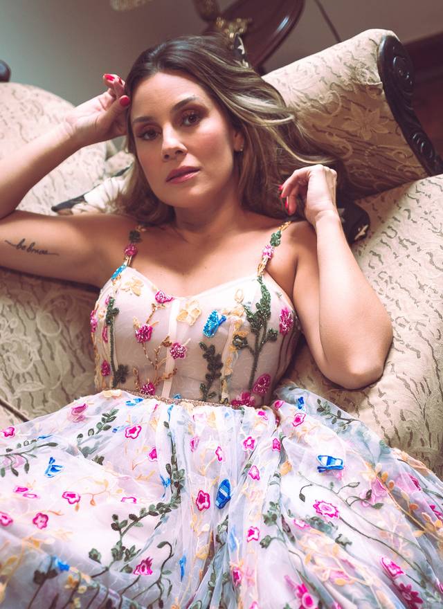 ENSAIO FEMININO de MARIANA VERGARA