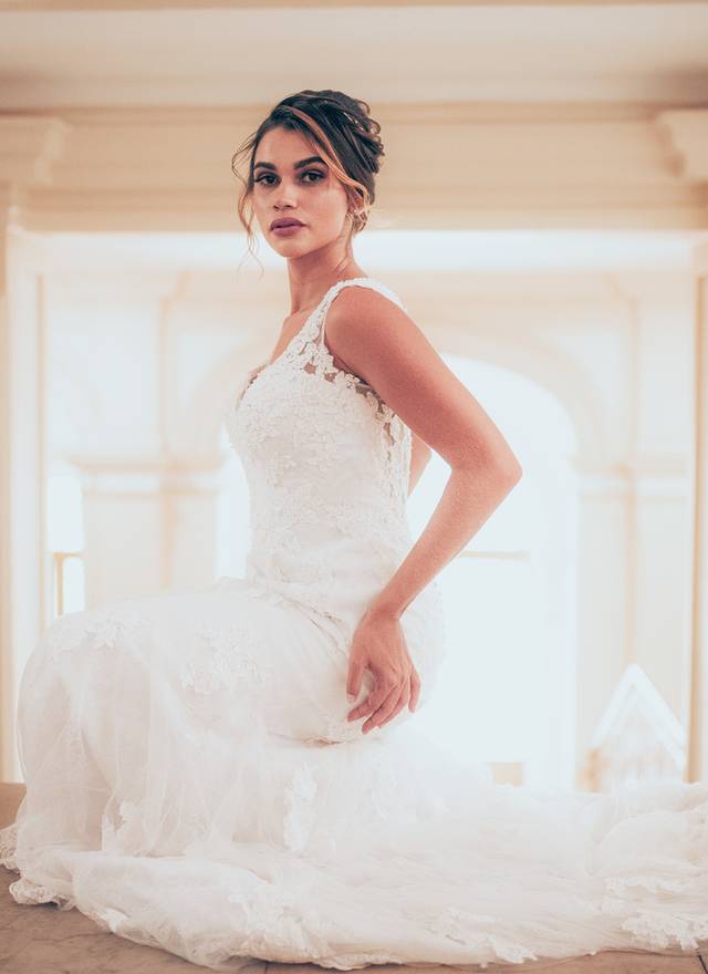 ENSAIO FEMININO de EDITORIAL NOIVA