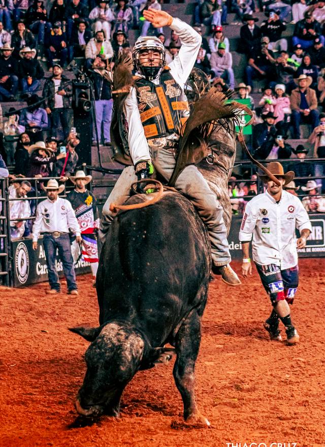 BARRETÃO de Festa do Peão de Boiadeiro em Barretos - Barretão