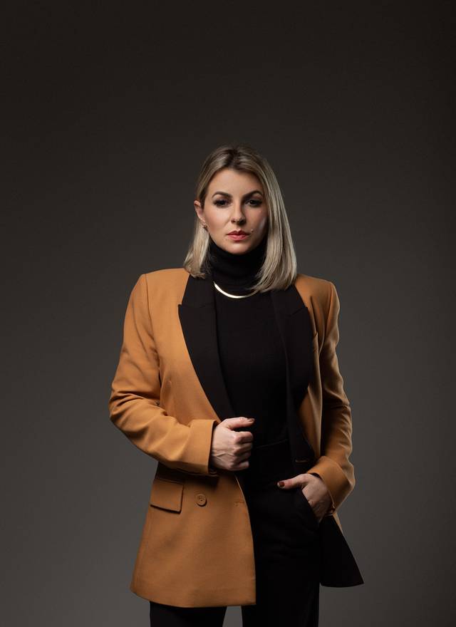 Retrato Business de Fernanda Alves