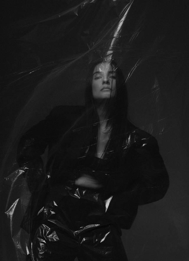 Editorial de Larissa Lima
