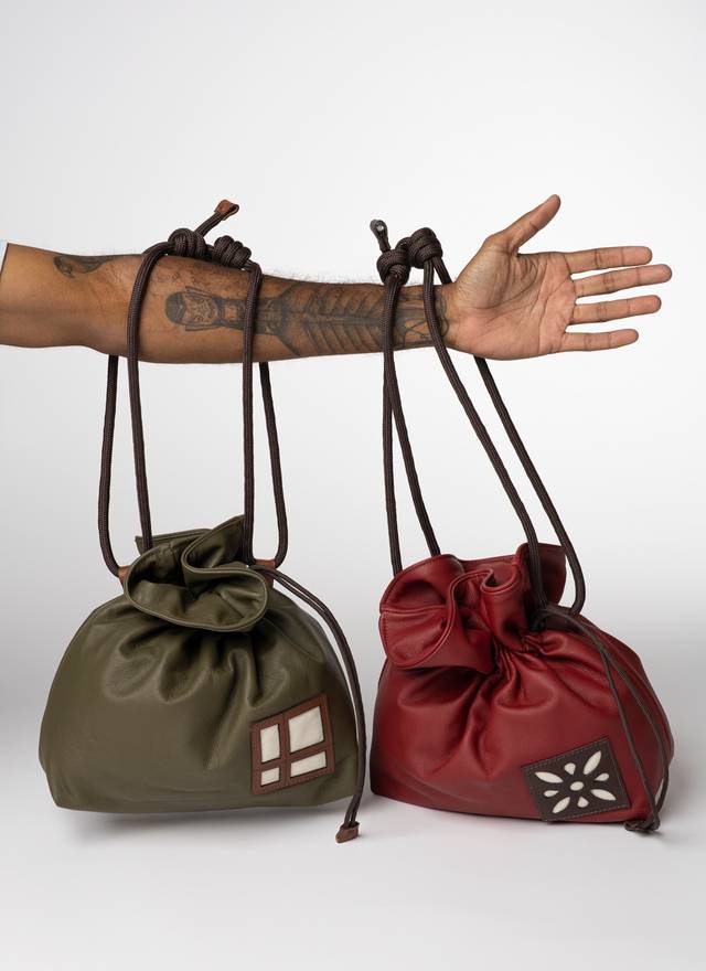 Moda e Lojas  de Omaia | Artigos em Couro