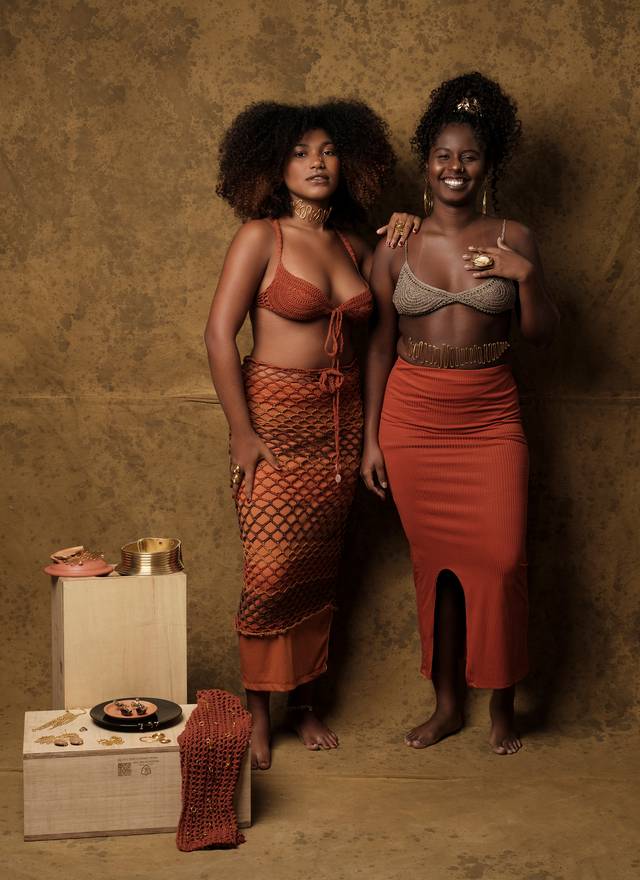 Moda e Lojas  de Aniggastyle / Joias autorais e artesanais 