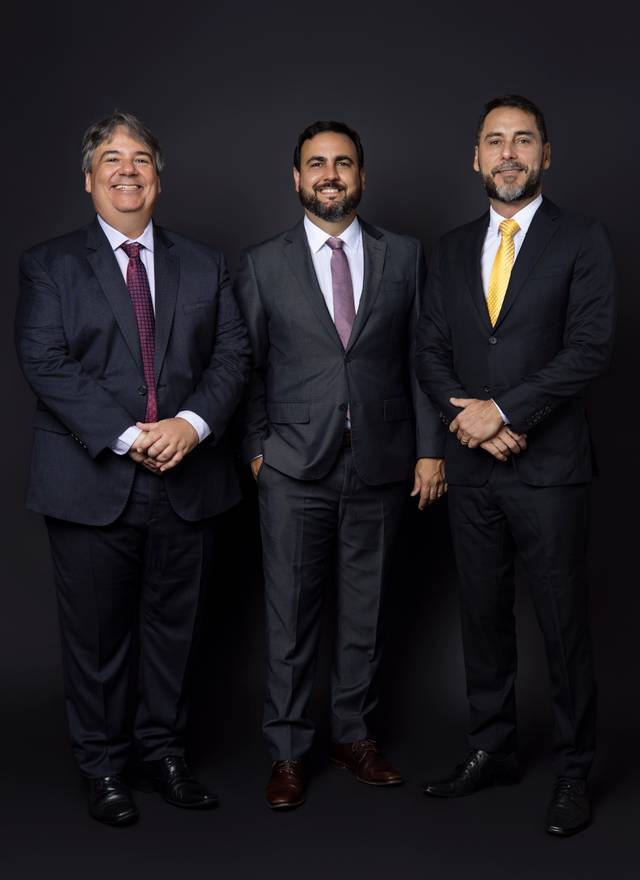 Corporativo / Marca Pessoal de CGVK ADVOGADOS