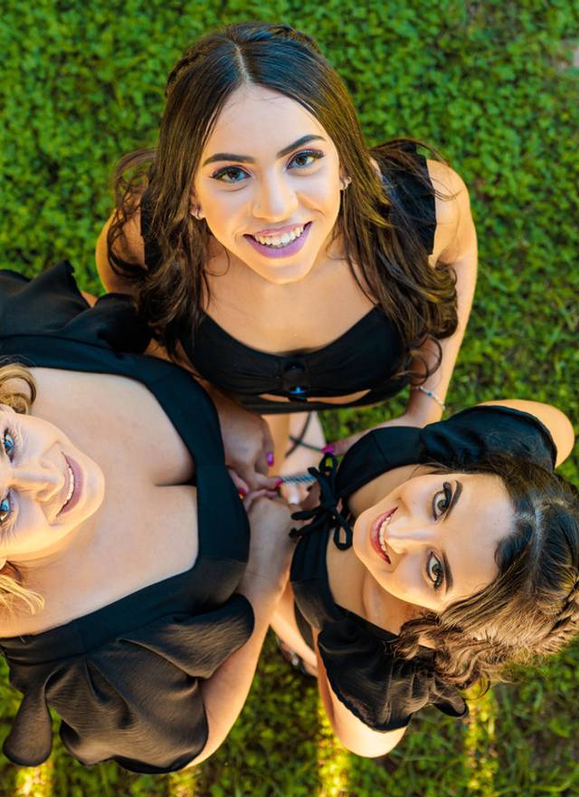 Ensaios de Emilly & Taislaine