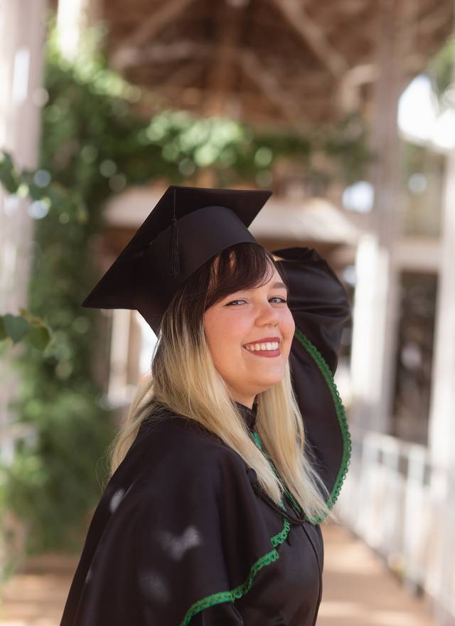 Feminino de Mickaella