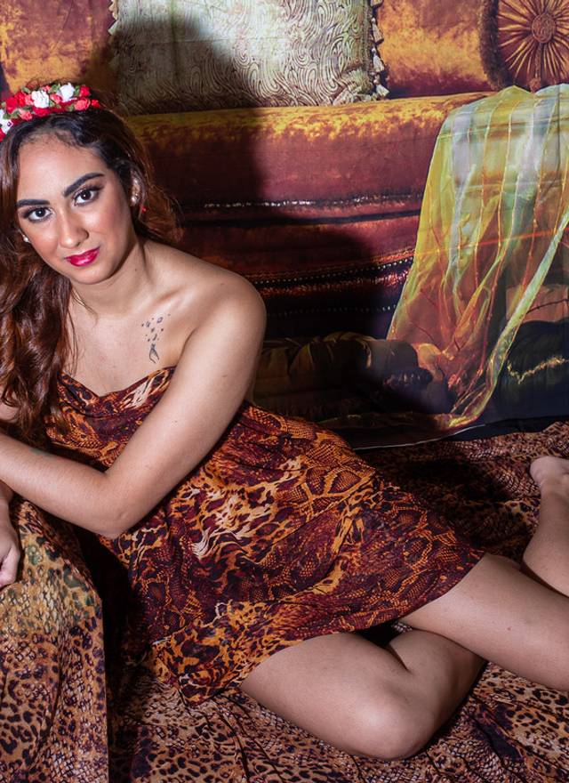 Ensaio feminino em estúdio de Ensaio medieval com Taiane Copelo