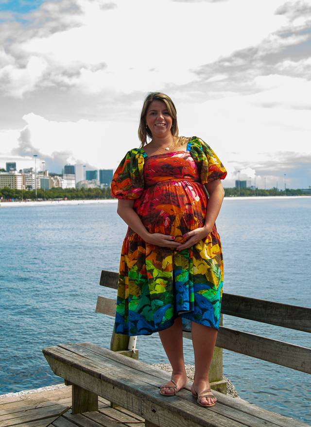 Ensaio feminino externo de Ensaio de grávida com Mariana Figueiredo