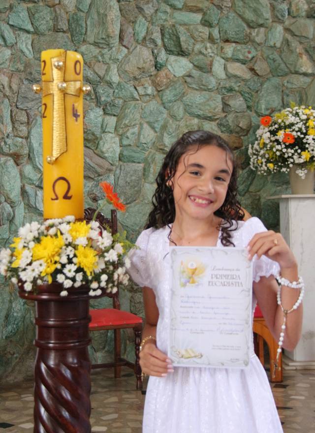 PRIMEIRA EUCARISTIA de GIOVANNA GUIMARÃES