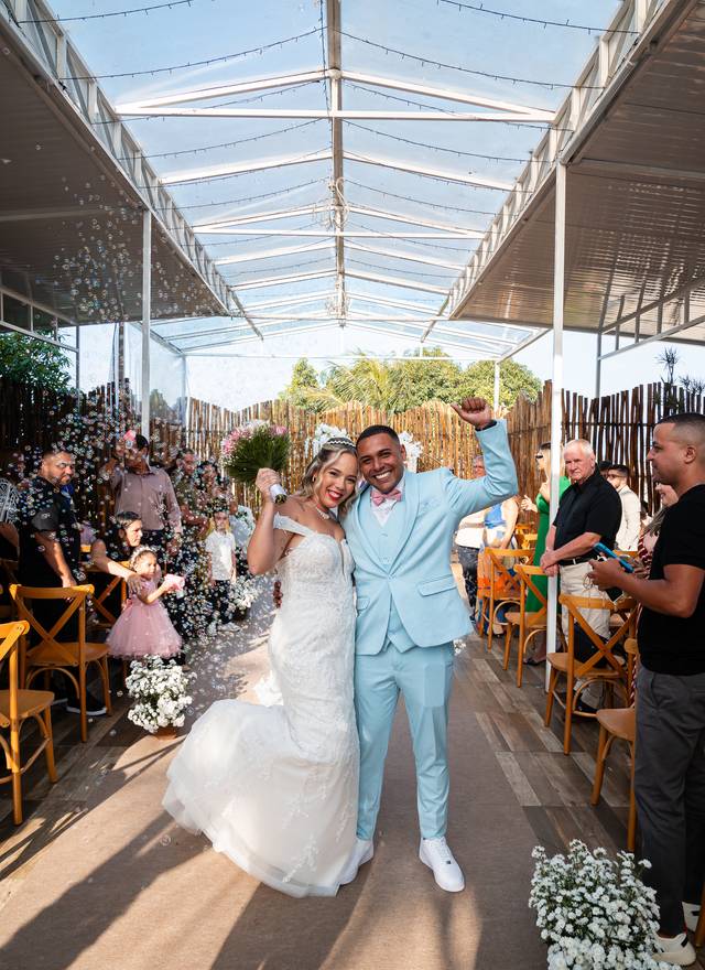 Casamentos de Brenna e Raian