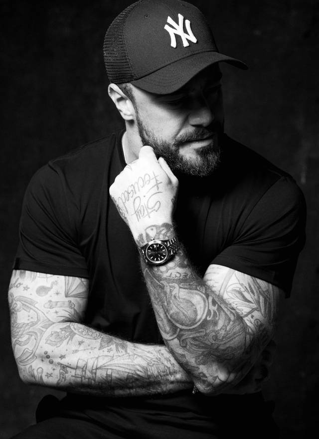 Corporativo de Felipe Titto