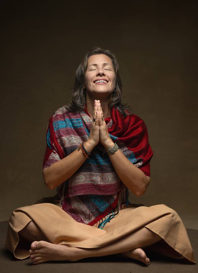 Corporativo de Cristiane Zucchi