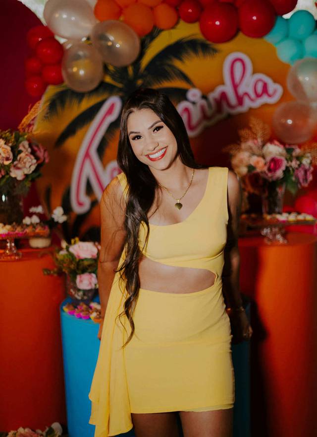 Aniversário de Danielle Vilames - 30 Anos e Noivado