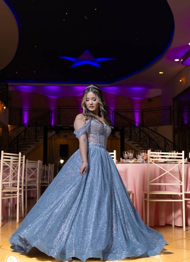 Debutante de Debutante