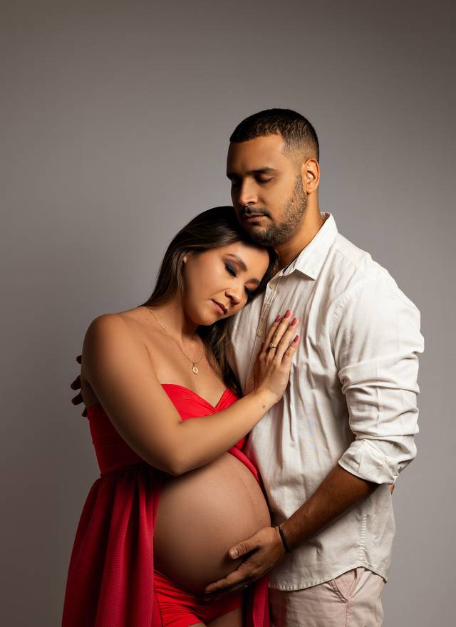 Gestante de Ensaio Gestante Estúdio: Caroline & Marcos