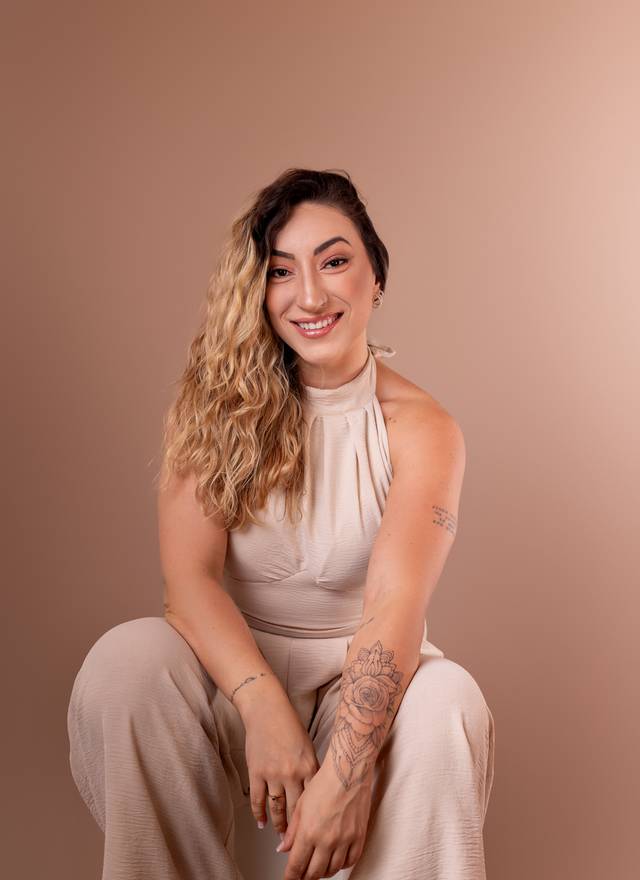 Corporativo de Ensaio de Posicionamento de Imagem: Ana Paula