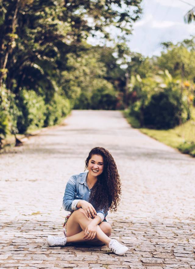 Feminino de Jamile Monteiro